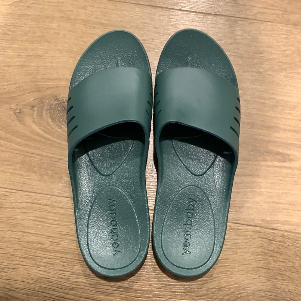 yeahbaby Spa Sandals